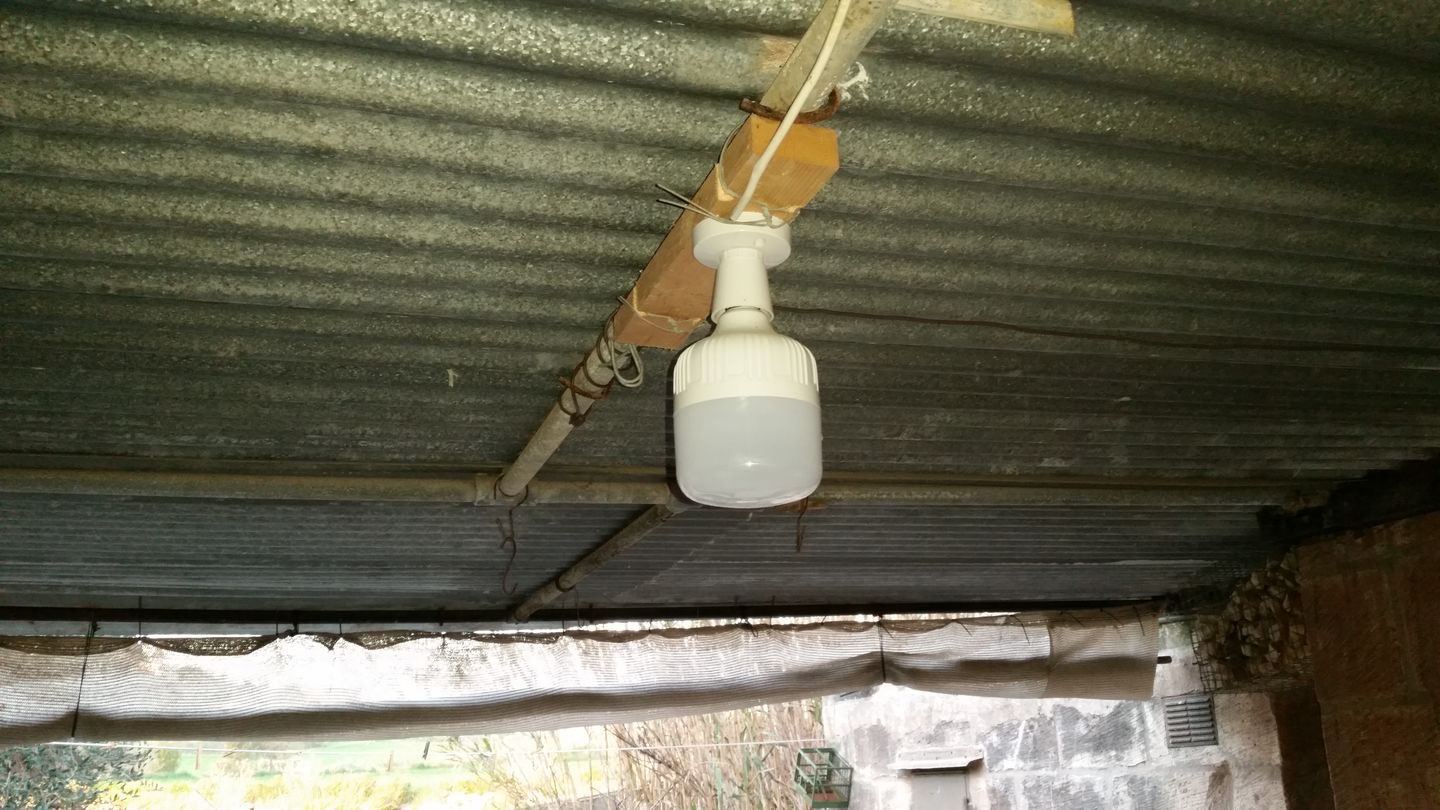 Customer photo review of DC 12V To 85V 30 Watt Super Wide Voltage LED Light Bulb - E27 Medium Base Lamp