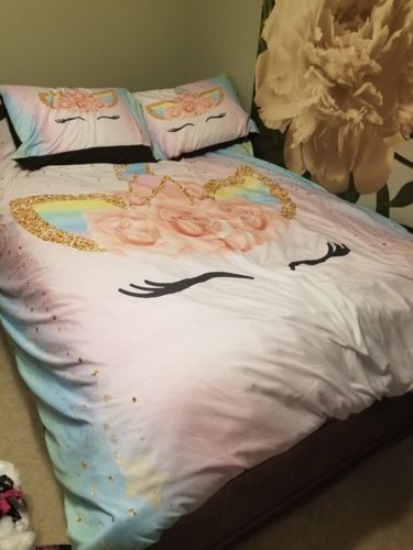 Customer photo review of Dreaming Unicorn Lash Bedding Set
