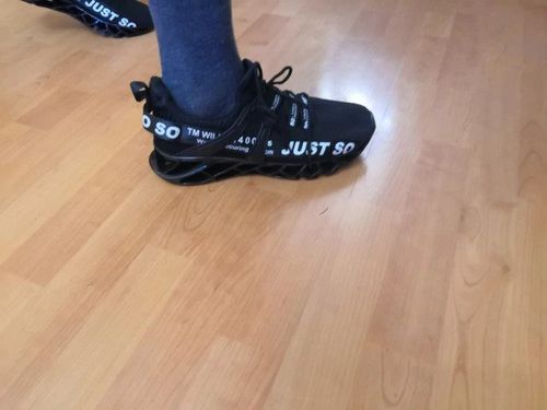Customer photo review of Fiorenzo Vito Sneakers
