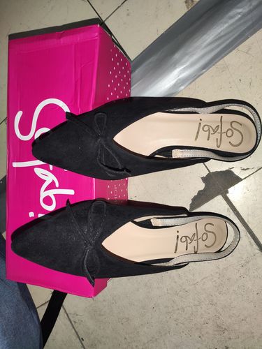 Customer photo review of Reuben Heel Pumps