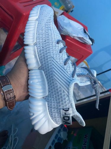 Customer photo review of Oruzzi Borro Sneakers