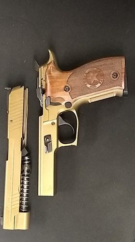 Customer photo review of CZ Shadow 2 Plus Zero Extended Magazine Base Pad Set (5)