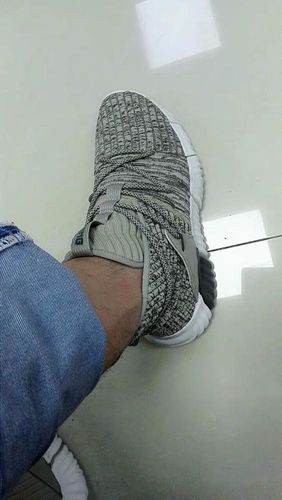 Customer photo review of Ollis Butacu Sneakers