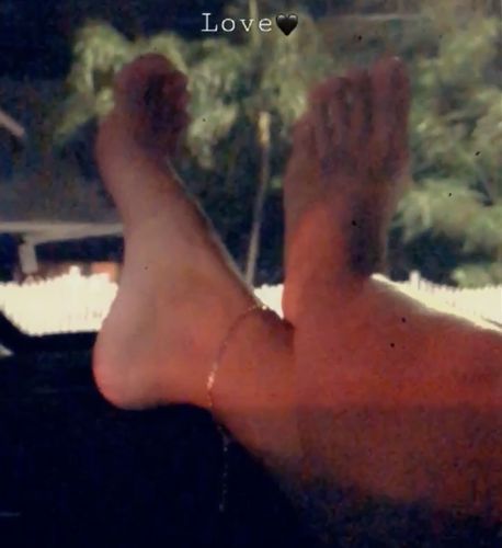 Customer photo review of Figaro Anklet