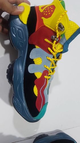 Customer photo review of Hugi Curteys Sneakers