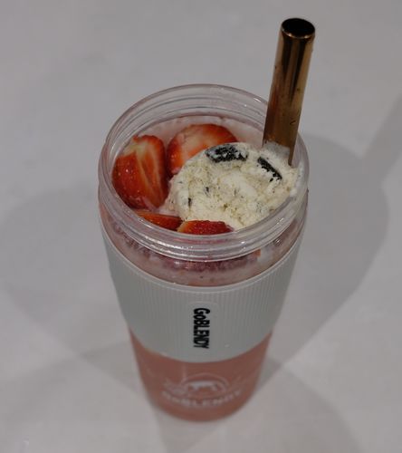 Customer photo review of GoBLENDY™ - Portable Blender