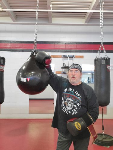 Customer photo review of El Jefe Chingon OG Long Sleeve T-Shirt