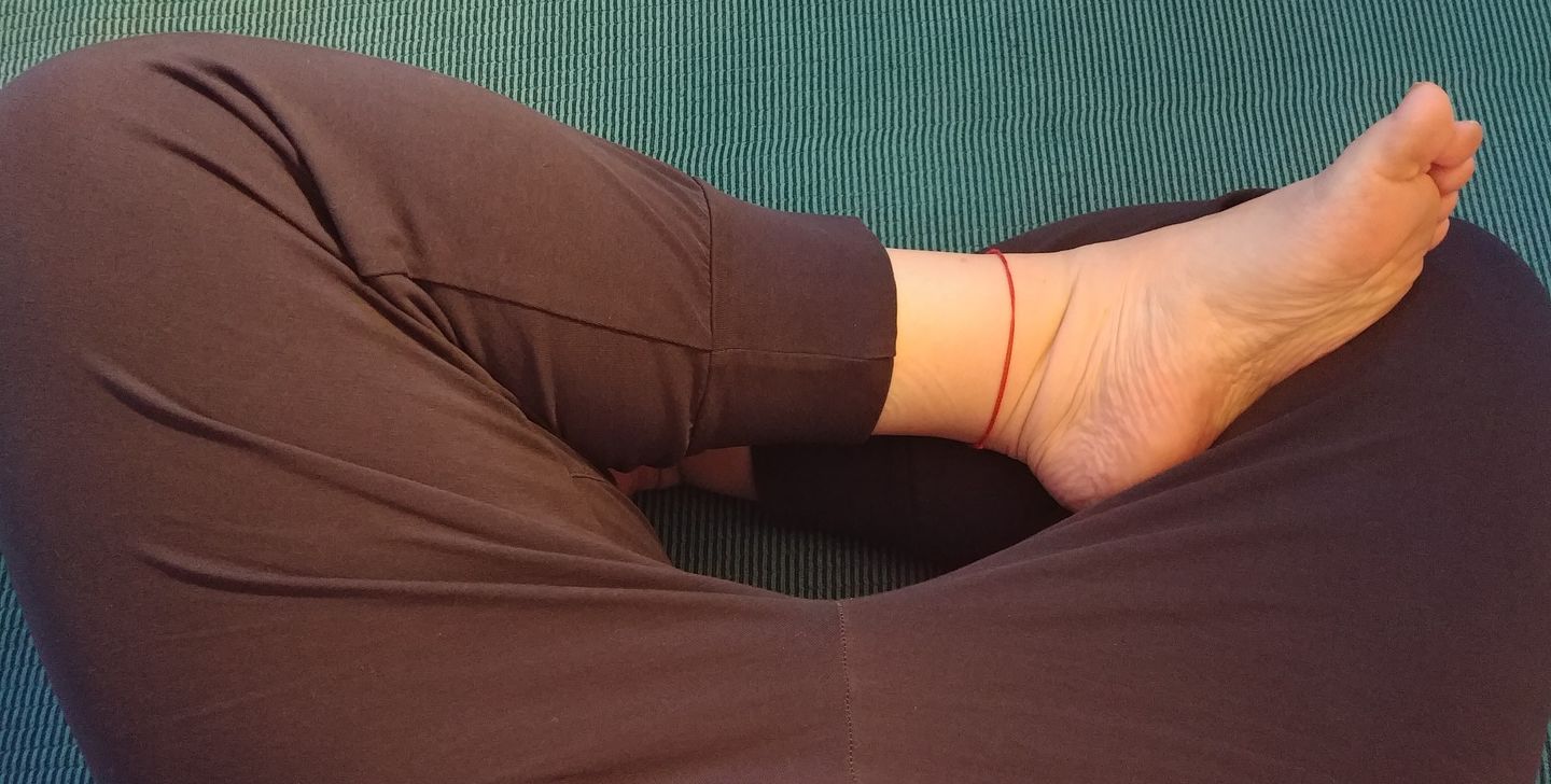 Customer photo review of Organic Cotton Slouchy Capri Pants
