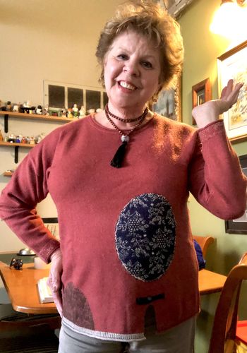 Customer photo review of Buykud Retro Casual Pattern Printed Loose Knitted Shirt