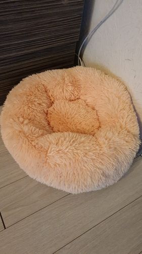 Customer photo review of Comfy Pet Bed Calming High Stretch Soft Faux Fur for Dogs Cats