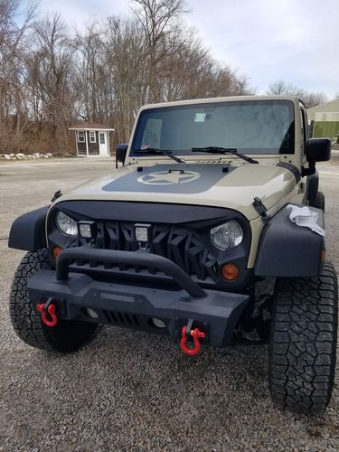 Customer photo review of Shark Grille - Matte Black (07-18 Wrangler JK )