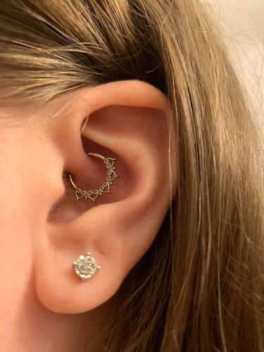 Customer photo review of Heart Filigree Hinged Segment Ring