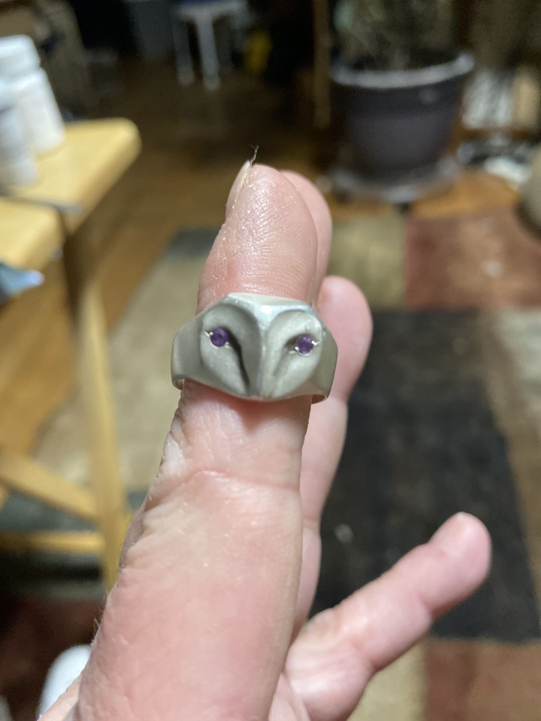 Customer photo review of Owl Ring with Amethyst Eyes