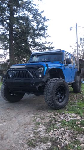 Customer photo review of Shark Grille - Matte Black (07-18 Wrangler JK )
