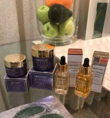 Customer photo review of Luxus Retinol Hautpflege Anti Aging Set
