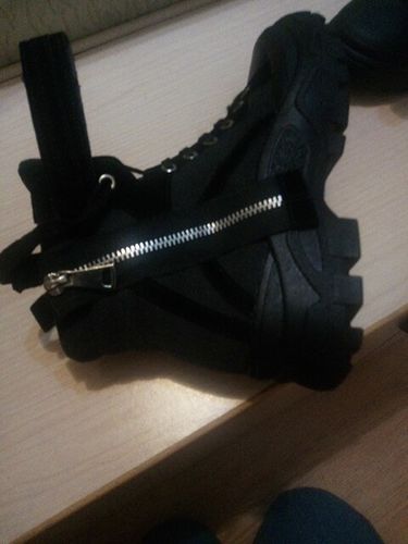 Customer photo review of Yvet Kalman Boots