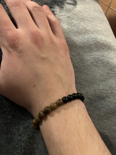 Customer photo review of Zedernholz Armband