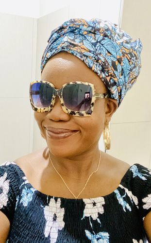 Customer photo review of African Print Head Wrap With Satin-Lined(Bule Yellow Leaves)-AW1964