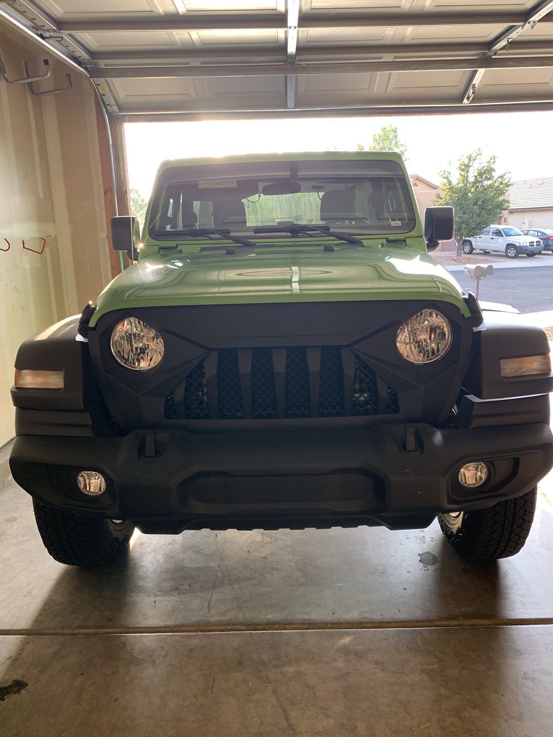 Customer photo review of Demon Grille - Matte Black  (18-20 Wrangler JL & Gladiator JT)