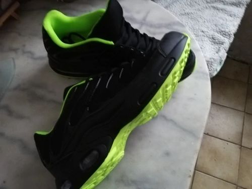 Customer photo review of Dominy Scheid Sneakers