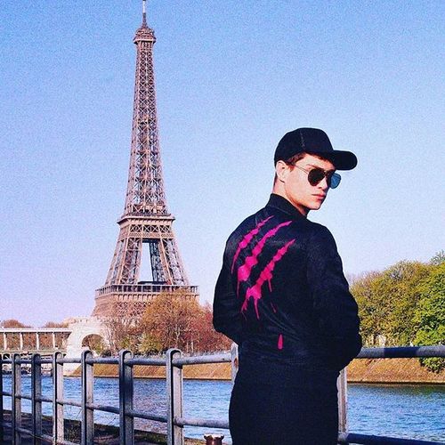 Customer photo review of Carulli Bomber Jacket