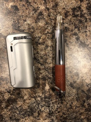 Customer photo review of New OM VAPORIZER FOR CONCENTRATES | Carbon