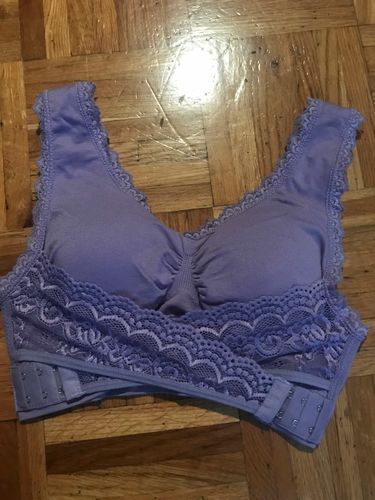 Customer photo review of SIMB Seamless Lift Bra with Front Cross Side Buckle (From S to XXXL)