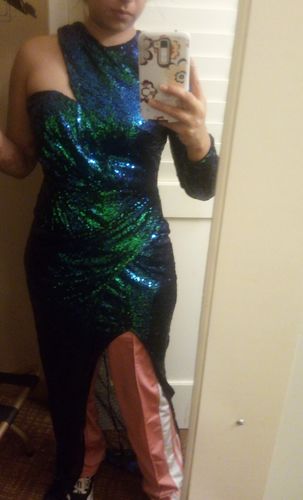 Customer photo review of Gradient Green High Split Sequin Cocktail Dress