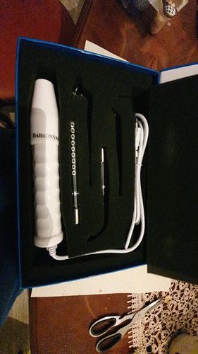 Customer photo review of EverBelle™ High Frequency Skin Rejuvenator (4 in 1)