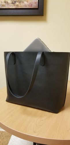 Customer photo review of Venice Structured Leather Tote + Bag Insert Bundle