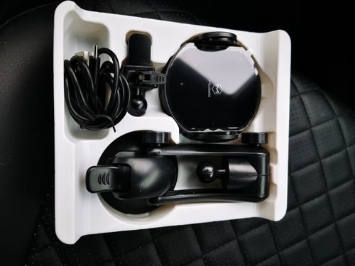 Customer photo review of Titan Wireless Car Charging Holder Mrk 2™