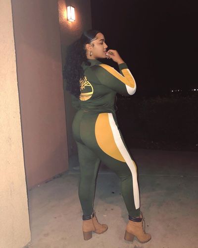 Customer photo review of Colorblock Hoodie & Pants Set