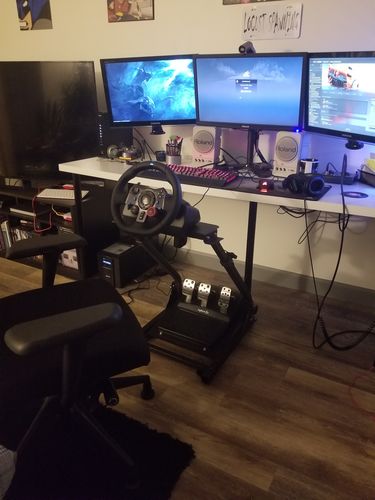 Customer photo review of CLASSIC Steering Wheel Stand