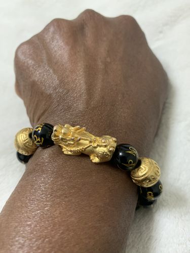 Customer photo review of Feng Shui Black Obsidian Bracelet
