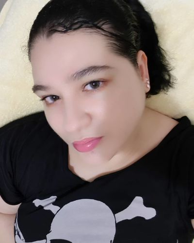 Customer photo review of Silly Kristin - gray