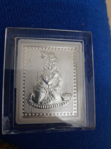 Customer photo review of 999 Silver Baby Krishna Stand 2.5"