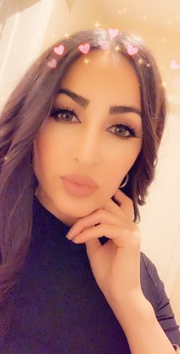 Customer photo review of Eyelash Serum