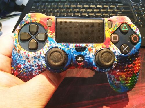 Customer photo review of Tie Dye - PS4 Controller Skin