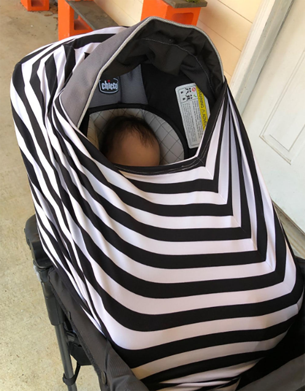 Customer photo review of Carseat Canopy - Nursing Cover