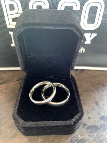Customer photo review of Classic Plain Wedding Rings