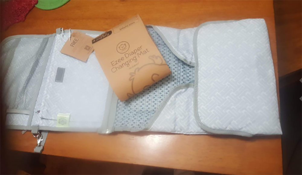 Customer photo review of EZEE Diaper Mat