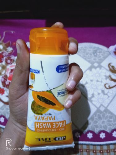 Customer photo review of Jokuse Face Wash Papaya with Honey 100ml