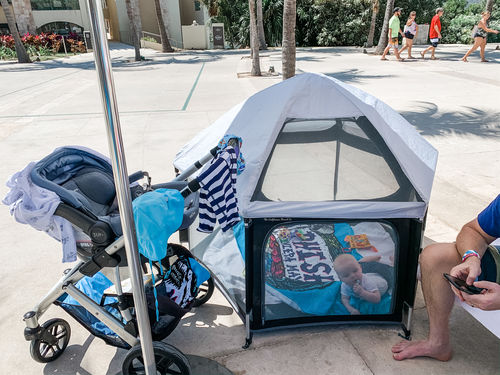 Customer photo review of Pop N' Go® Playpen