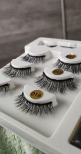 Customer photo review of Luxus Magnetic Lashes