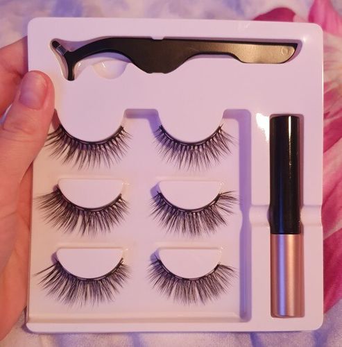 Customer photo review of Luxus Magnetic Lashes