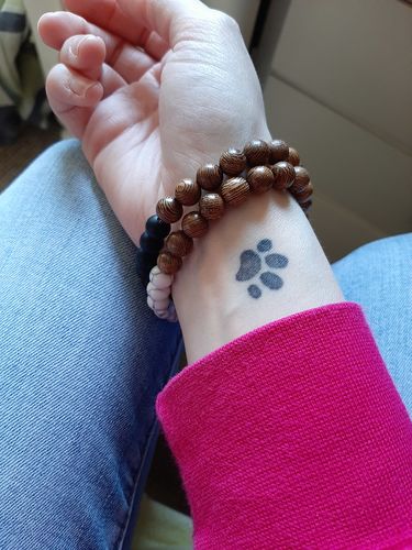 Customer photo review of Zedernholz Armband