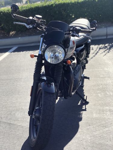Customer photo review of Triumph Street Twin - Piranha