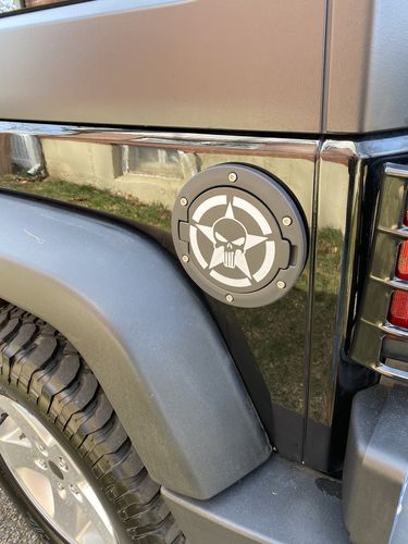 Customer photo review of Steel Front Hood-lock Latches kit for 07-18 Jeep Wrangler JK/ JKU