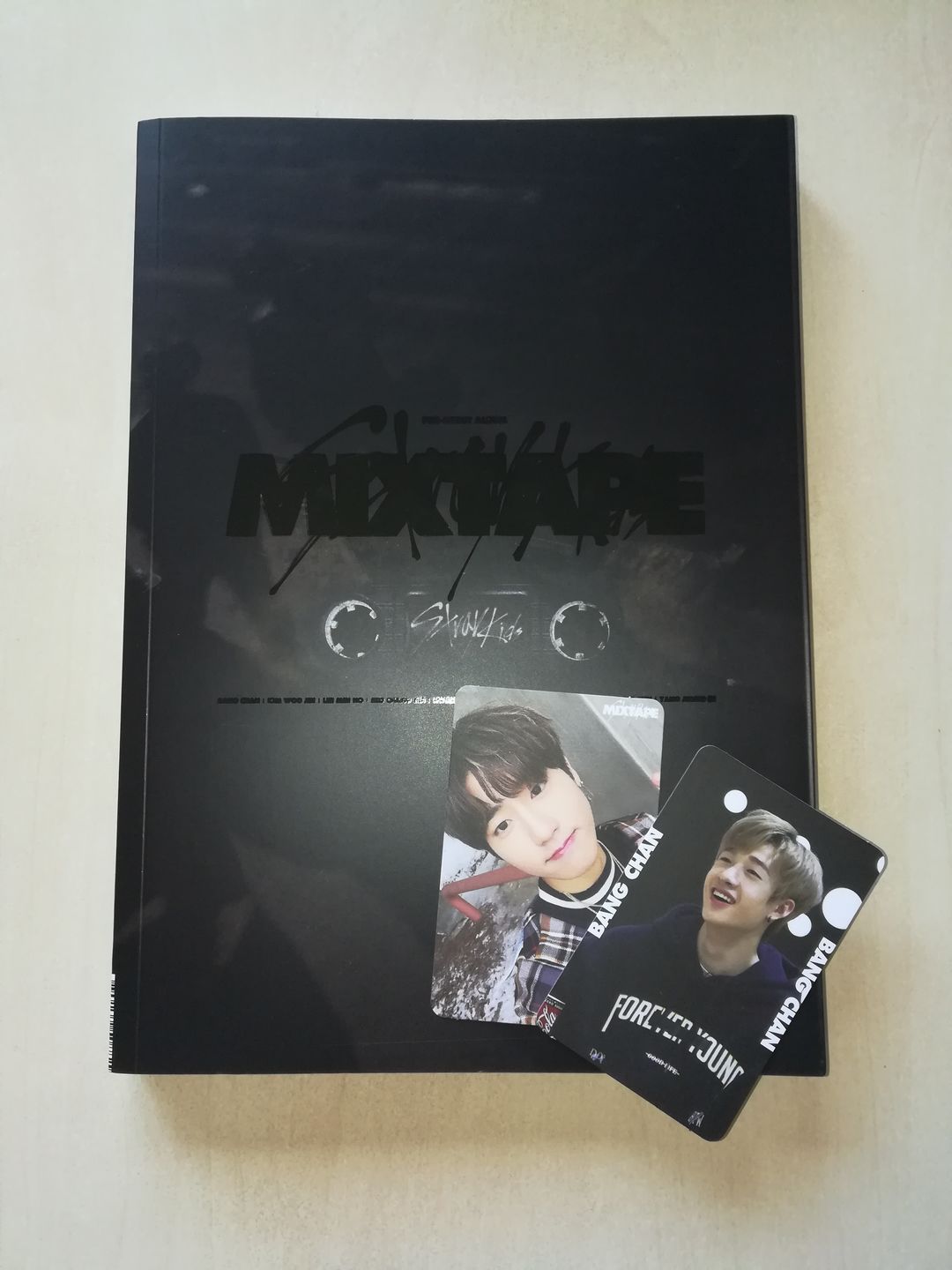 Customer photo review of STRAY KIDS - DEBUT ALBUM [MIXTAPE]