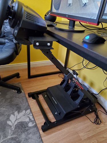 Customer photo review of CLASSIC Steering Wheel Stand